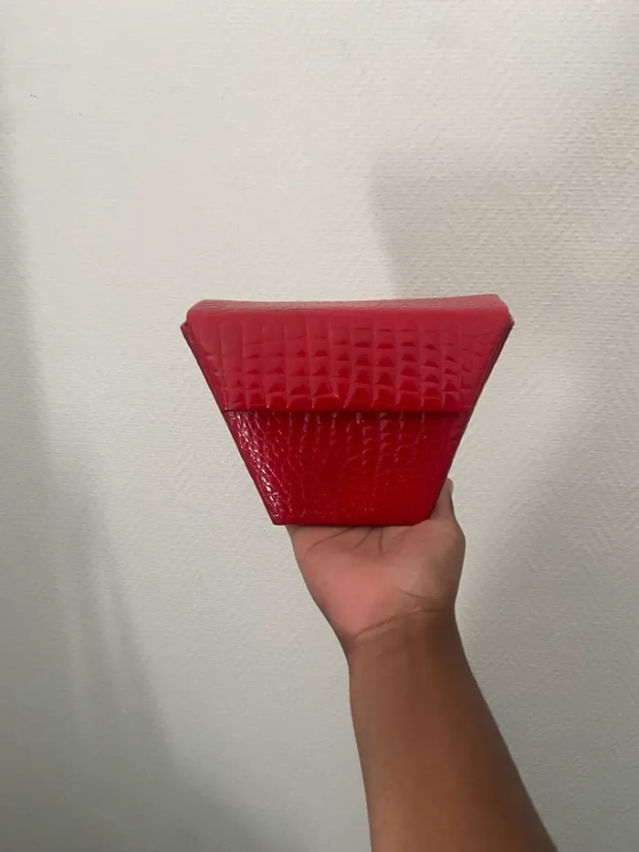 Sac rouge - photo numéro 5