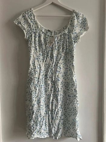 Robe fleurie neuve