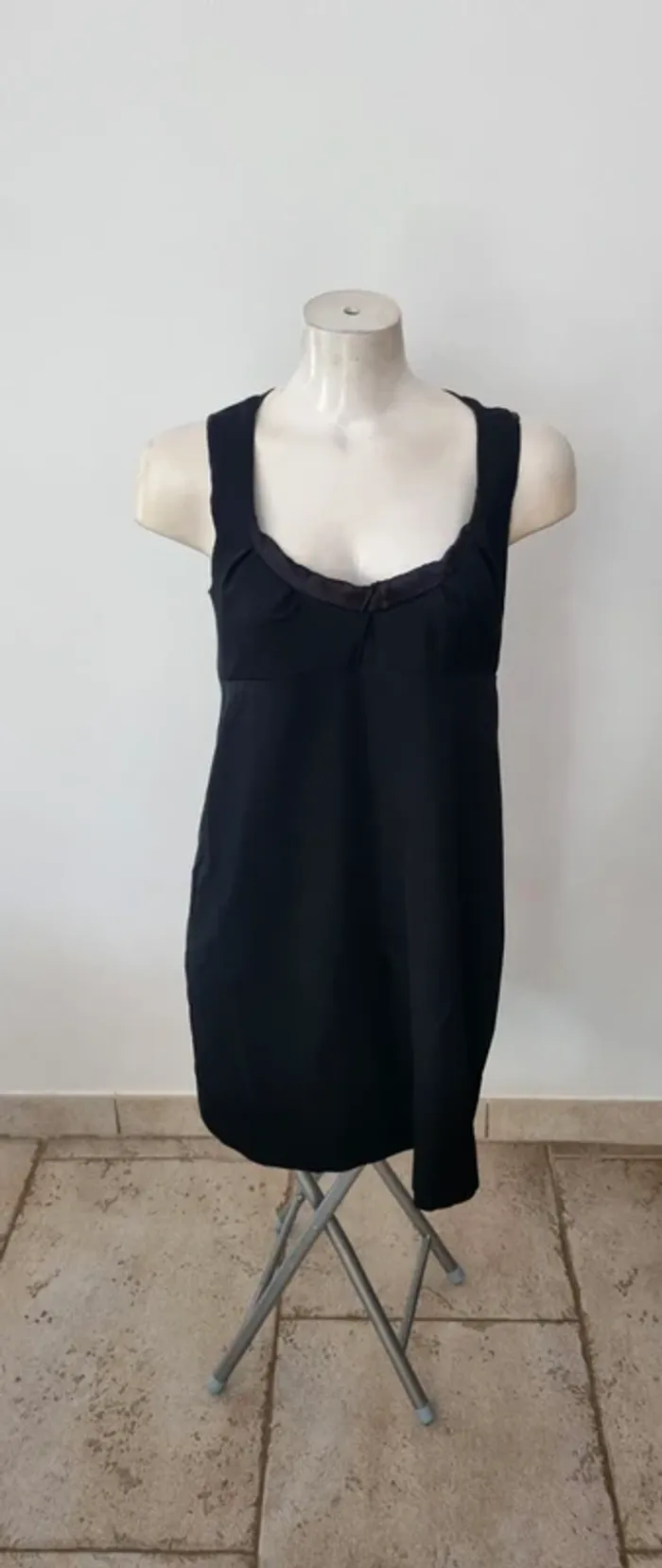 Robe courte noire laine soie patrizia pepe 40