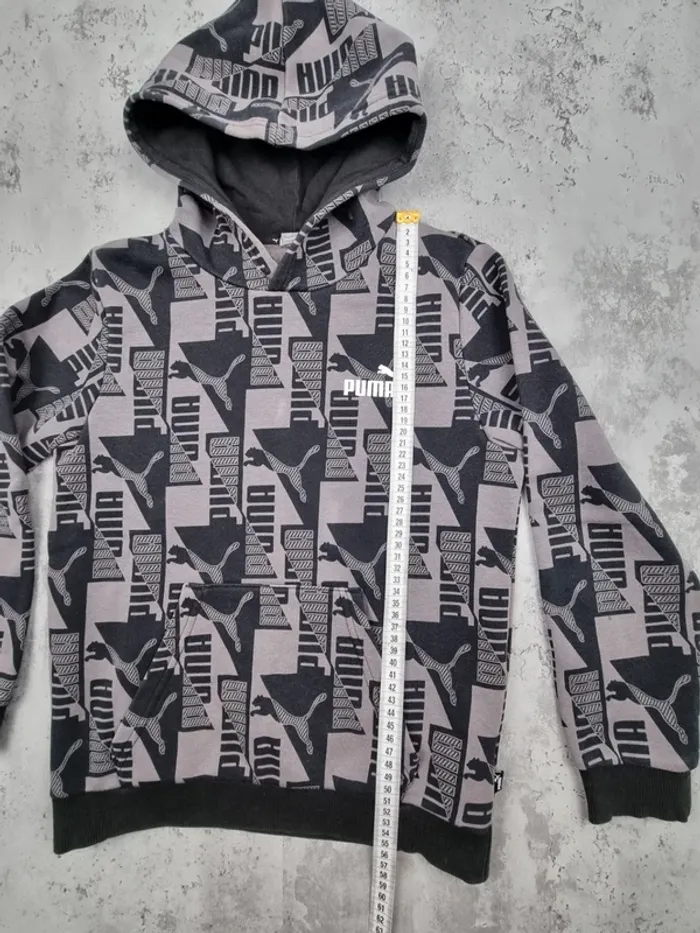 Pull à capuche Puma gris et noir – Taille 12 ans (mesures en photos) - photo numéro 11