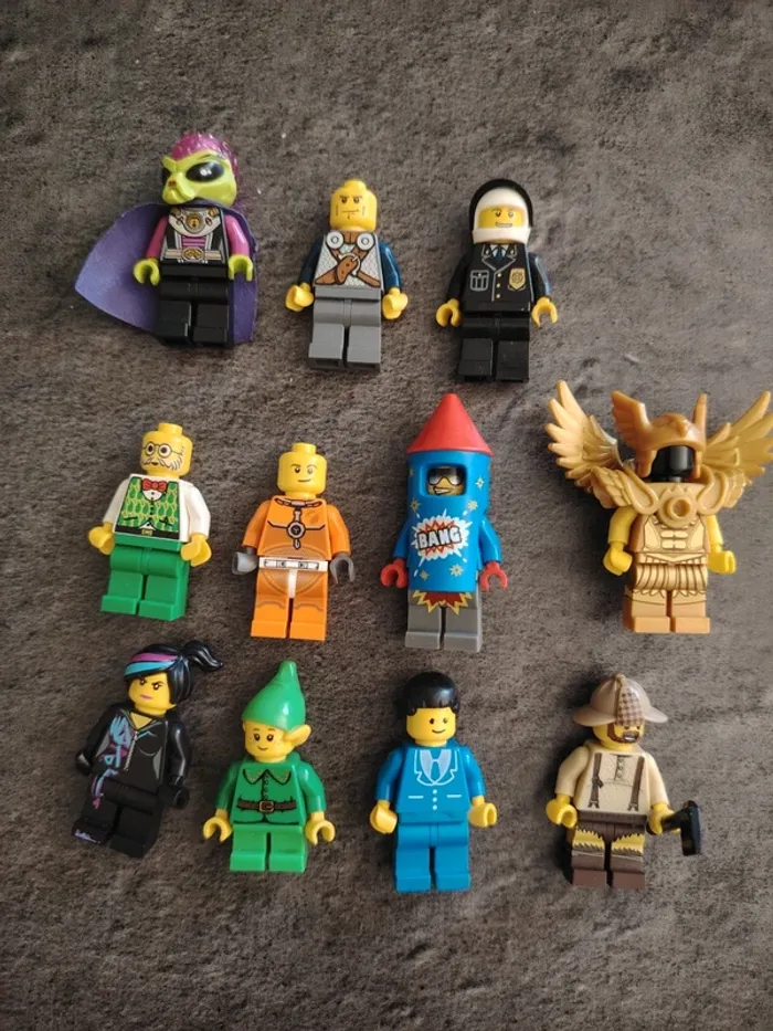Lot figurines lego diverses incomplètes