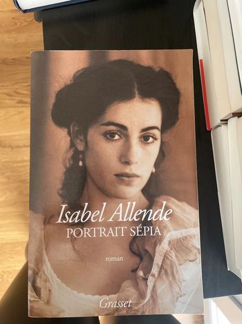 Livre portrait sépia