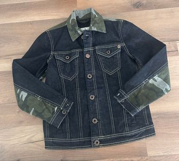 Veste en jeans garçon / Pepe jeans / quasi neuve / taille 8 ans