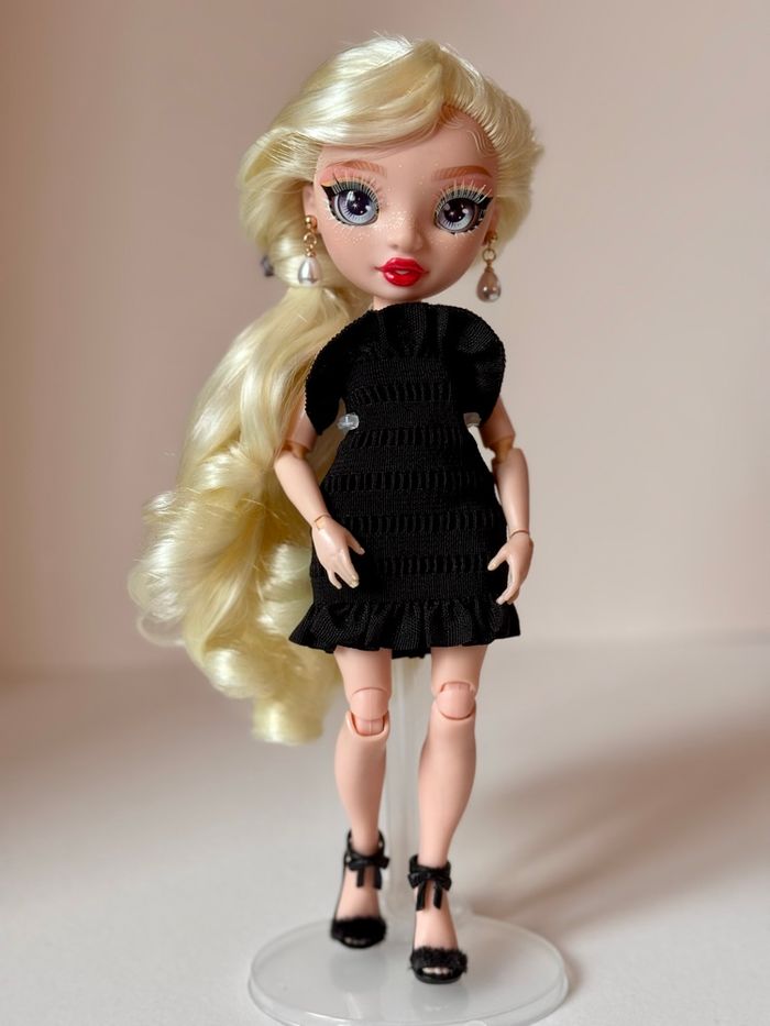 Delilah rainbow High custom - photo numéro 3