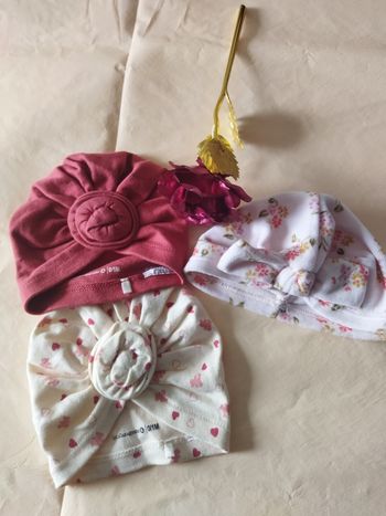 Lot de 3 bonnets fille 0/1 mois
