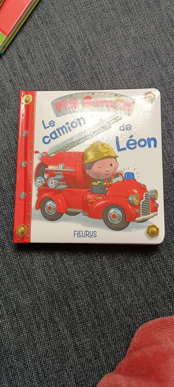 Livre le camion de Léon