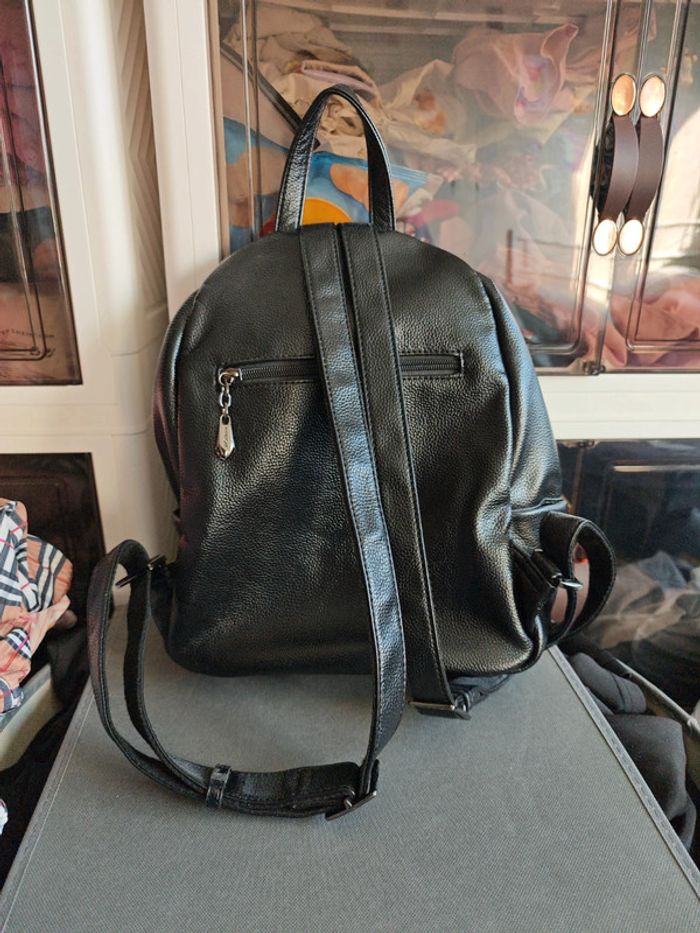 Sac à dos Femme en noir - photo numéro 2
