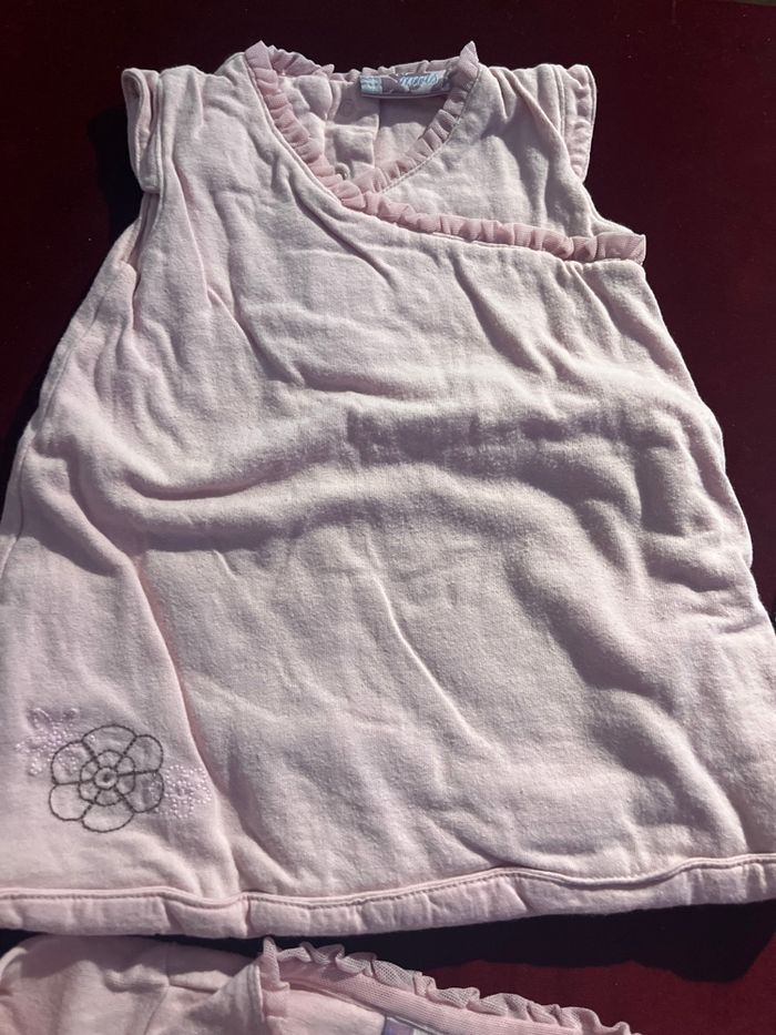 Lot robe plus gilet - photo numéro 2