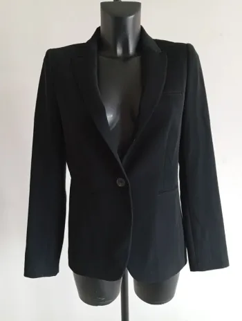 Blazer Caroll
