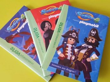Lot livres Playmobil