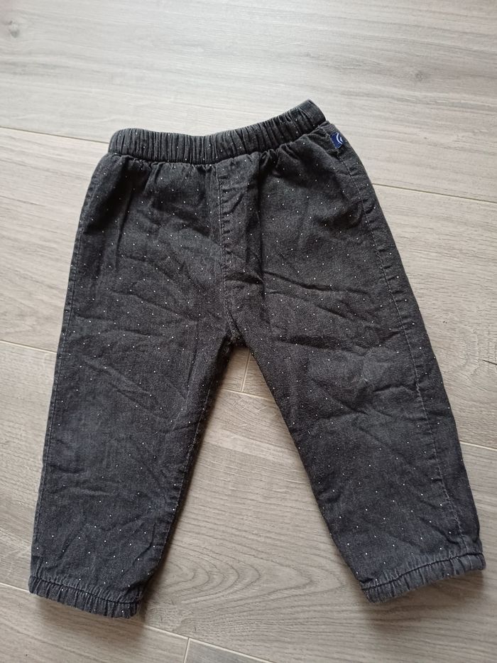 Pantalon taille 12 mois