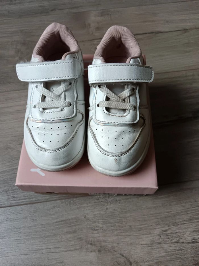 Baskets scratch taille 23 FPC - photo numéro 6