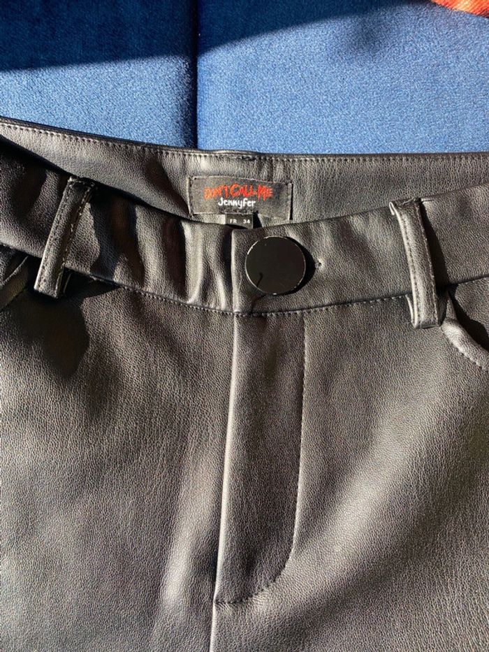 Pantalon simili cuir - photo numéro 2