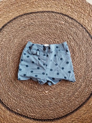 Joli short Orchestra taille 9 mois
