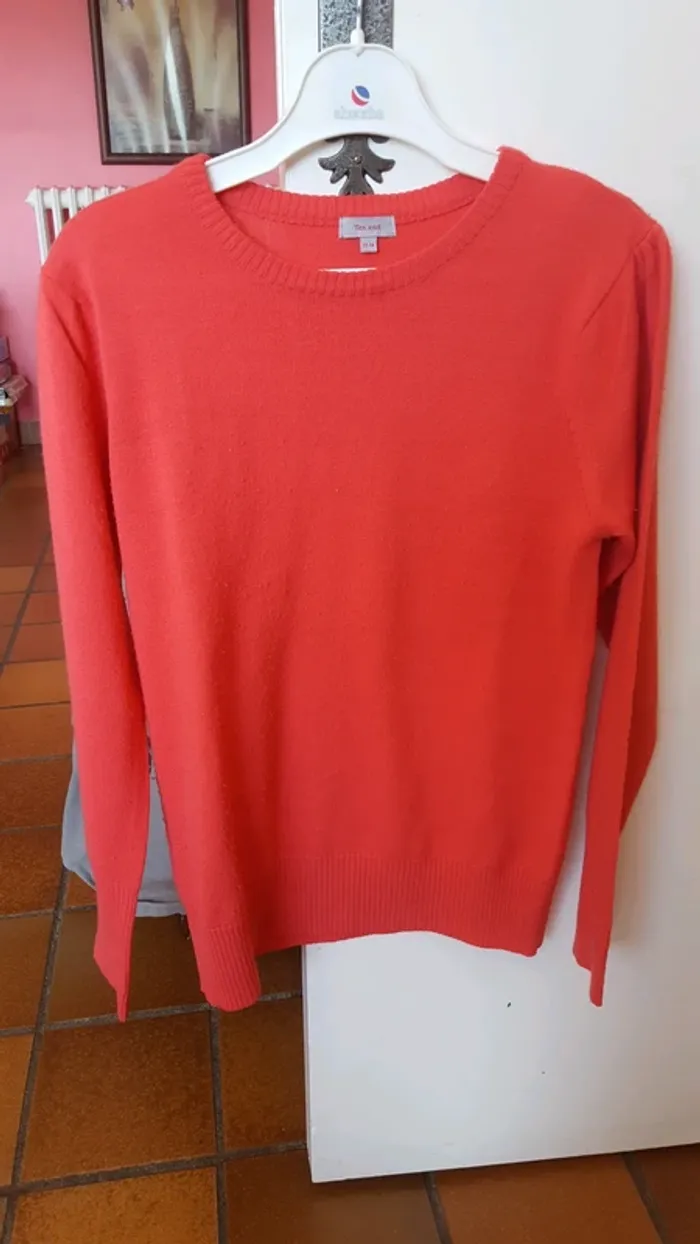 Pull mi-saison - photo numéro 2