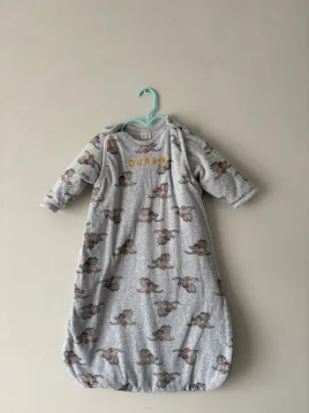 🍼Gigoteuse bébé hiver  6/18 mois - Disney - Dumbo- très bon état