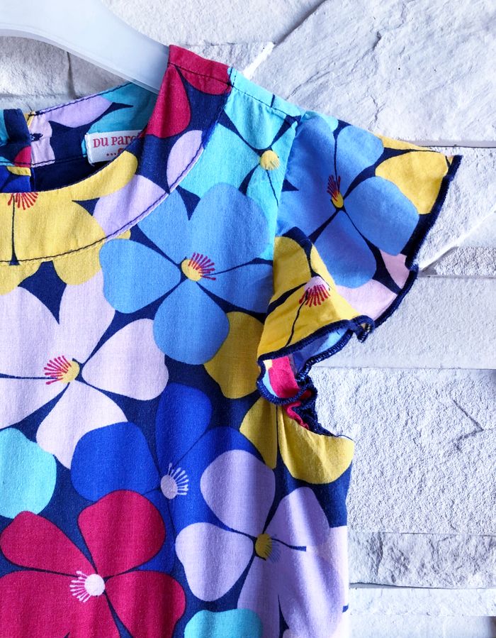 DPAM - ROBE FILLE STYLE PATINEUSE MOTIF FLEURS & VOLANTS AUX MANCHES 3A - photo numéro 4