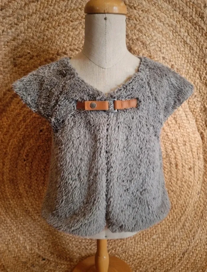 Lot de 12 vêtements fille tee short, pulls, gilets, robe, leeging 23 mois - photo numéro 17