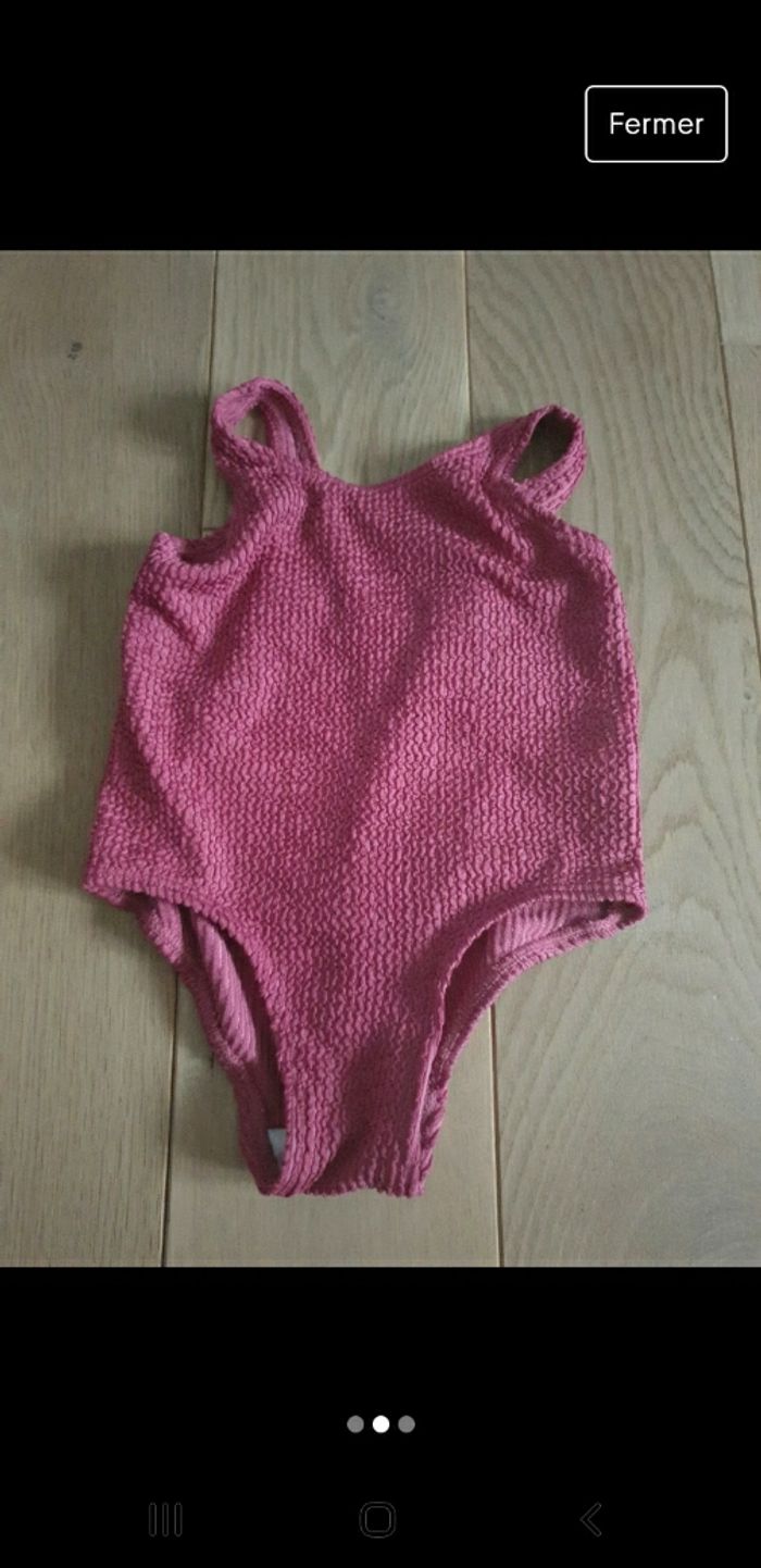 Maillot de bain 1 piece taille 6/12 mois - photo numéro 2