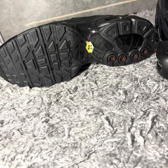 Baskets Tn - photo numéro 4