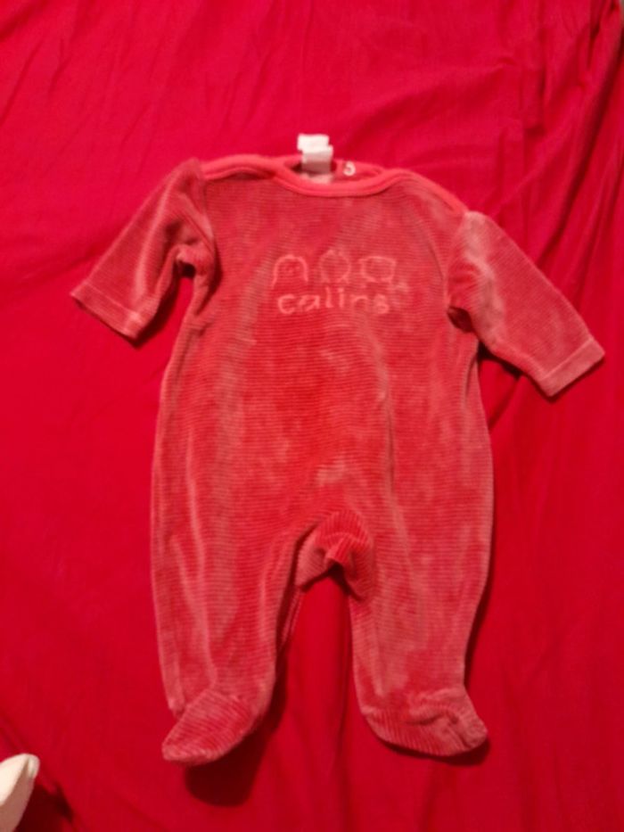 Lot de 4 pyjamas taille 3 mois - photo numéro 4