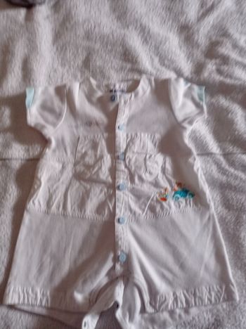 Combinaison d'été pour fille ou garçon voir photos taille 12 mois pure coton voir photos Marc Marc alphabet