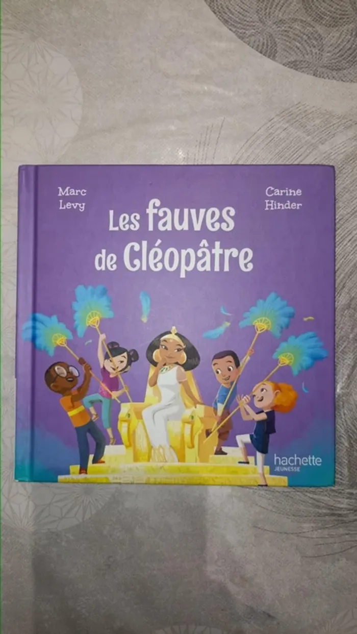 livre Mcdonald's Les fauves de cléopâtre collection Le club des aventuriers de l'histoire