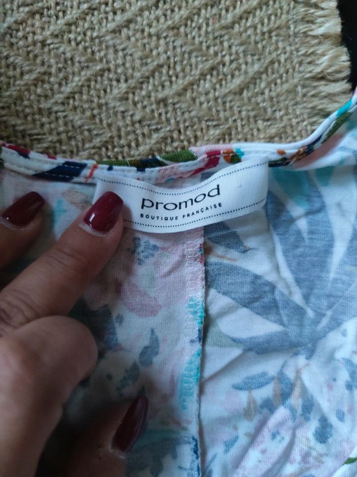 Débardeur fleuri - photo numéro 2