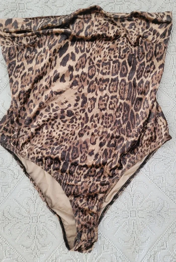 Body imprimé léopard Forever 21+ - photo numéro 2