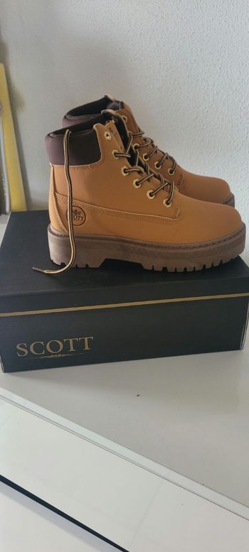 Bottine  camel taille 36 marque SCOTT