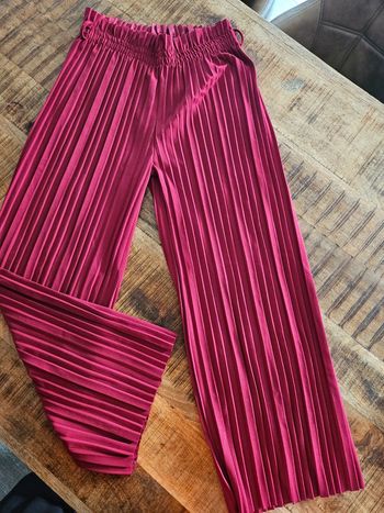 Pantalon rouge bordeau