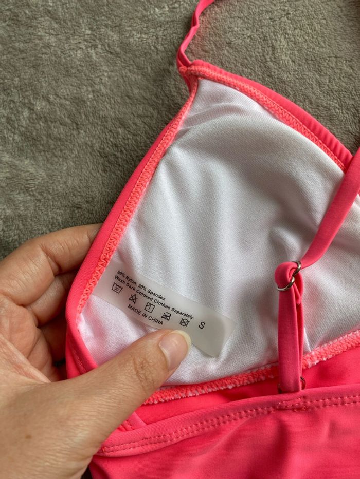 Haut de maillot de bain - photo numéro 3