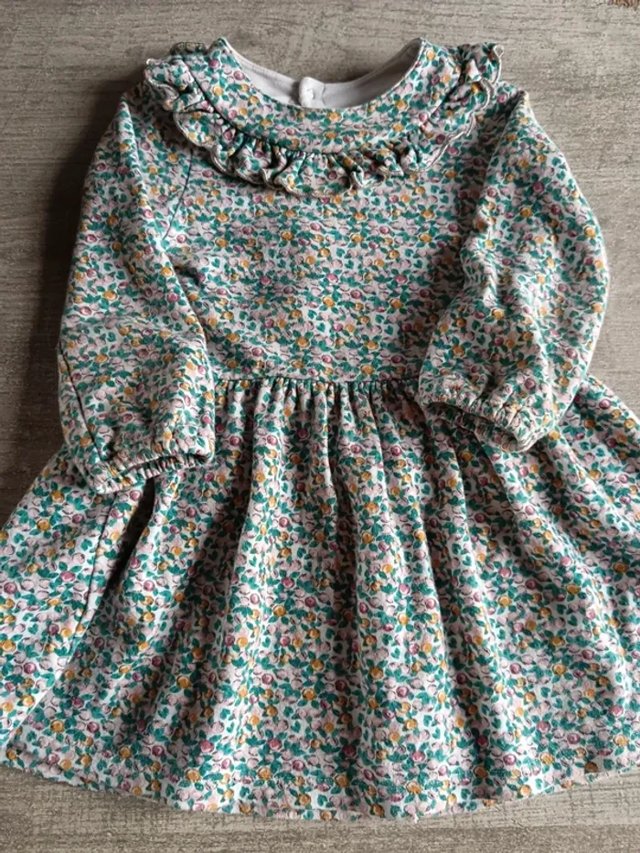 Robe 24 mois
