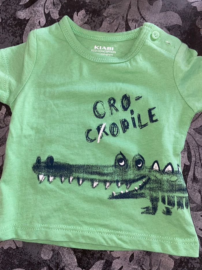 Lot 2 t-shirt neuf - photo numéro 2