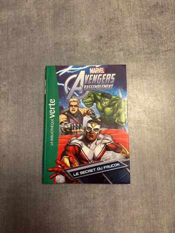 Livre la bibliothèque verte, Marvel, Avengers, le Secret du faucon