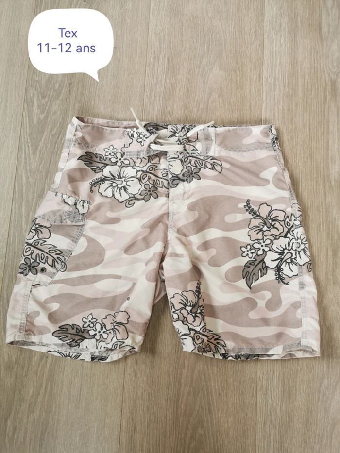 Short de bain 11-12 ans
