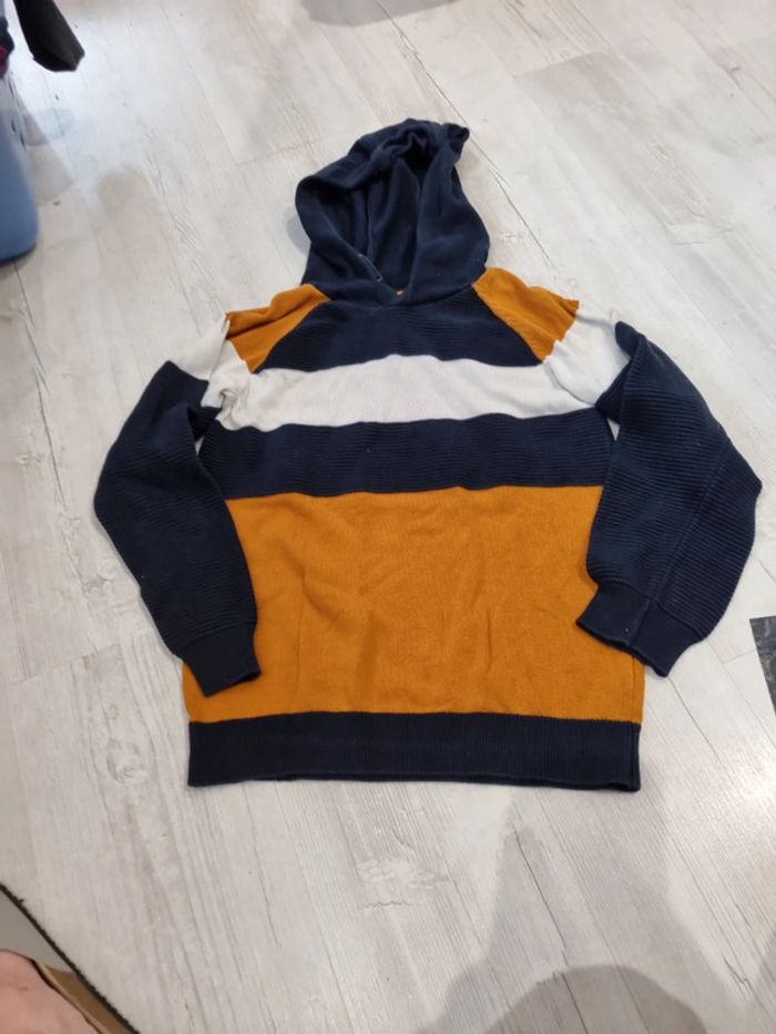 Pull à capuche