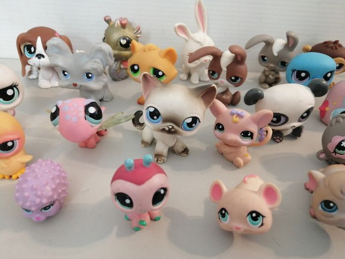 lot b3  ''25 figurines littlest pet shop '' hasbro ' - photo numéro 5