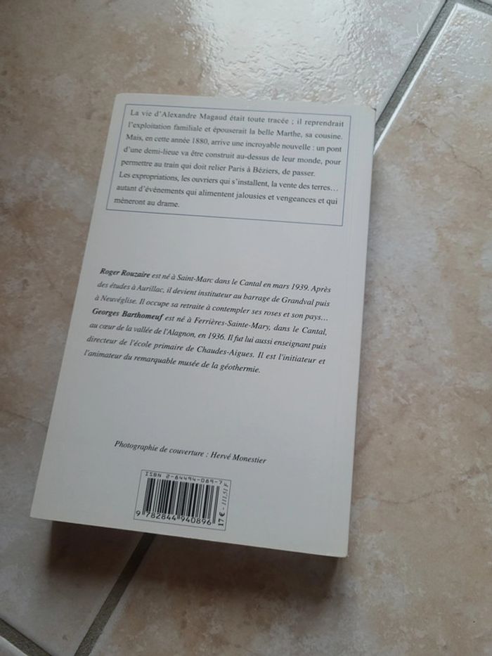 Le prix de la terre de G. Barthomeuf et R. Rouzaire - photo numéro 2