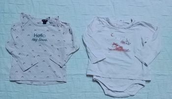 Kiabi haut arc en ciel hello my World 12 mois