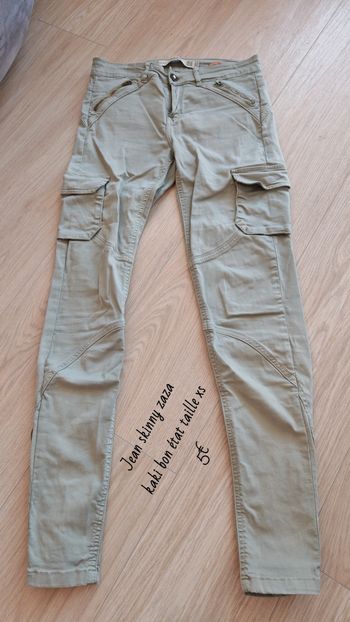 Jean skinny Zara kaki clair taille XS 🌹