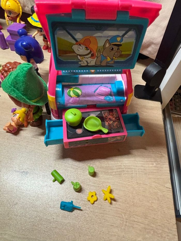 Gros lot Pinypon 8 figurines + coffret camping Van, tante + accessoires fournis avec la boîte - photo numéro 6