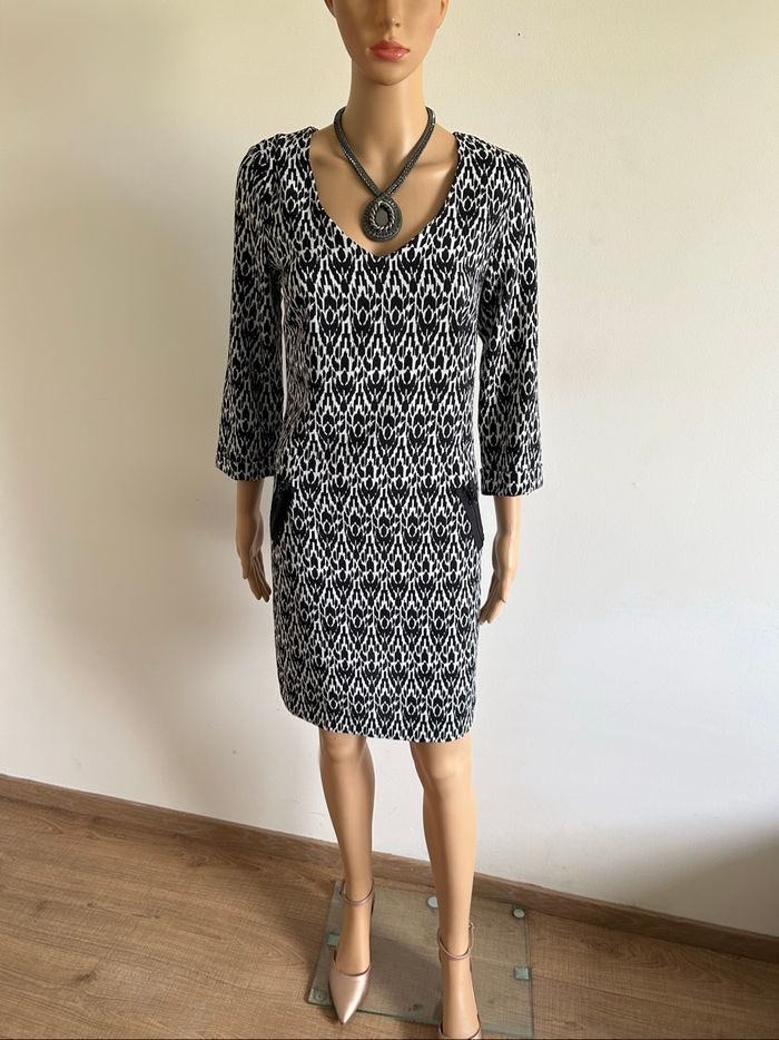 Robe noire et blanche JBC taille 36 jamais portée - photo numéro 3
