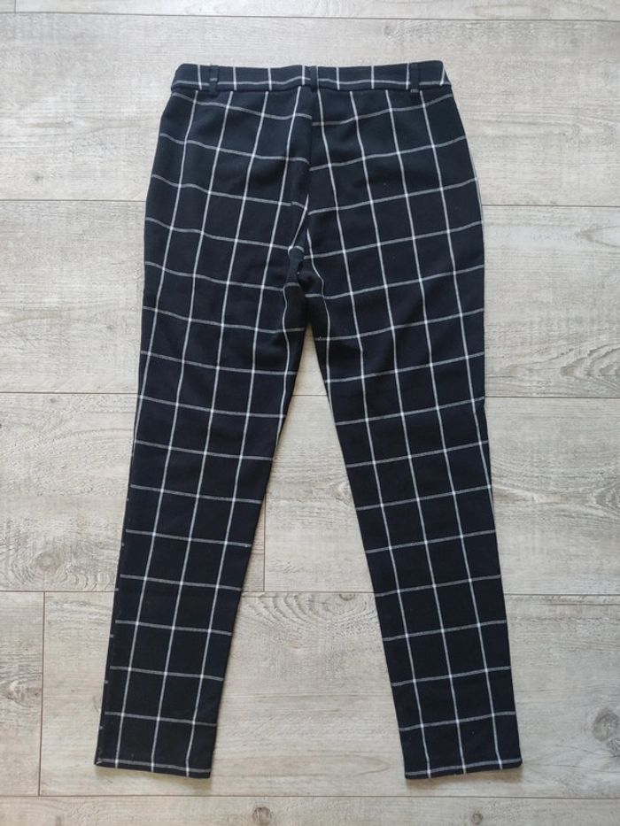 Pantalon noir à carreaux blancs taille 40 La Fée Maraboutée - photo numéro 2