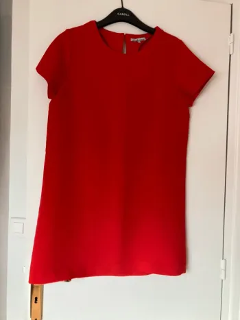 Robe droite rouge Acanthe taille 3