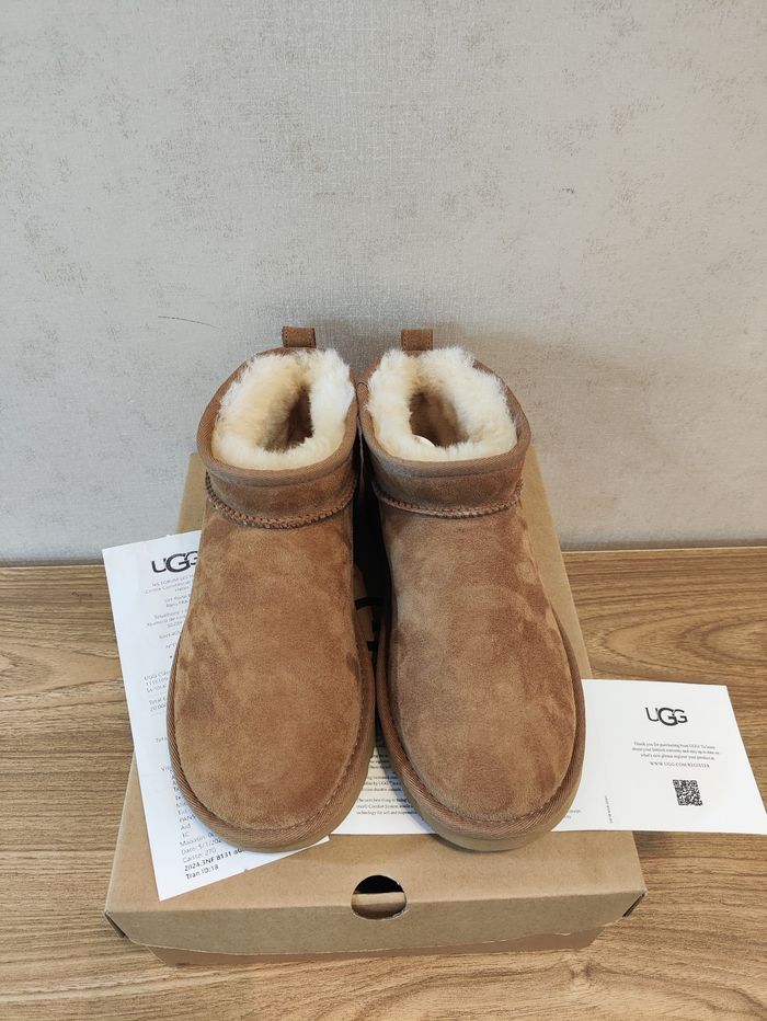 Bottes UGG Classic Ultra Mini couleur châtaigne 40 - photo numéro 3