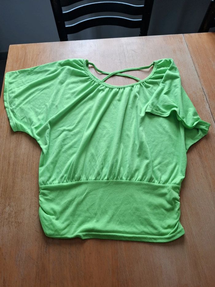T shirt vert - photo numéro 2