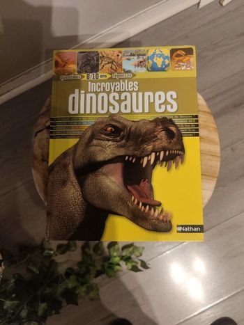 🙂 encyclopédie incroyables dinosaures 🙂