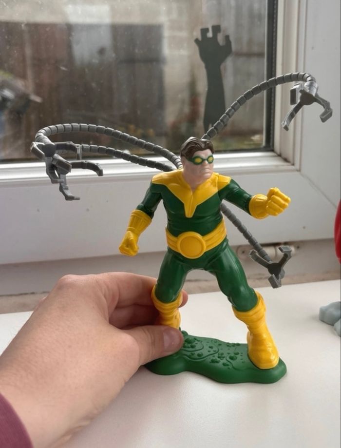 Figurines Super héros - Marvel - Spider man et docteur octopus - super man - photo numéro 8