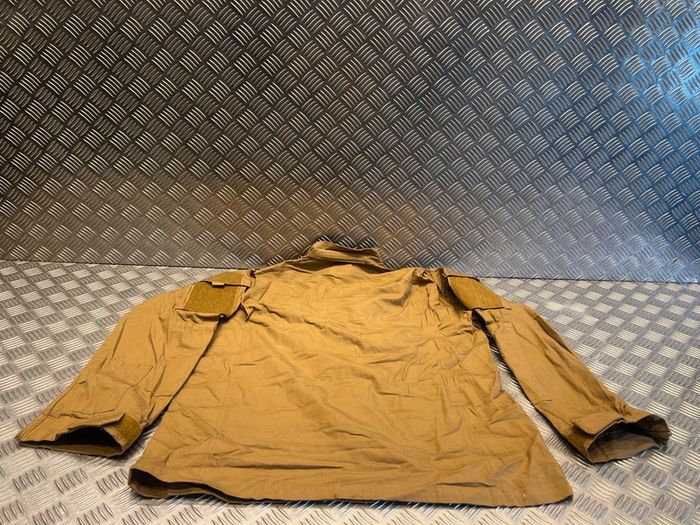 Veste militaire modele us acu combat teesar coyote mil-tec taille m ou l neuf - photo numéro 2